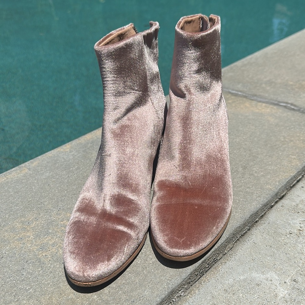 Dolce Vita Mirra Pink Velvet Ankle Boho/Festival, Cowgirl Boots - Picture 10 of 10